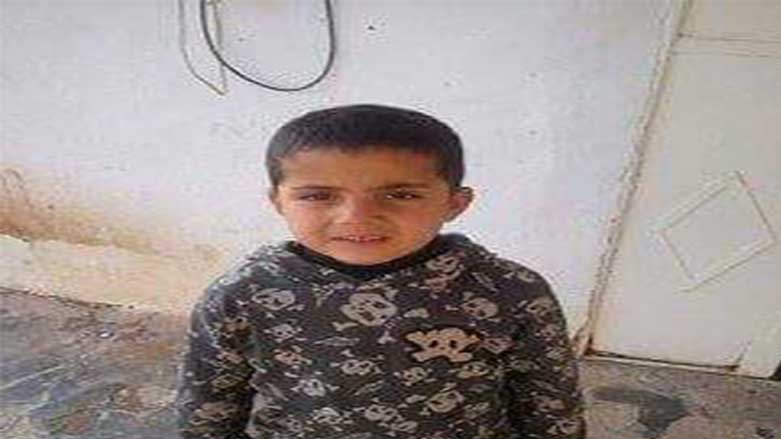 Zarokeke Kurd di goleke petrolê de xeniqî